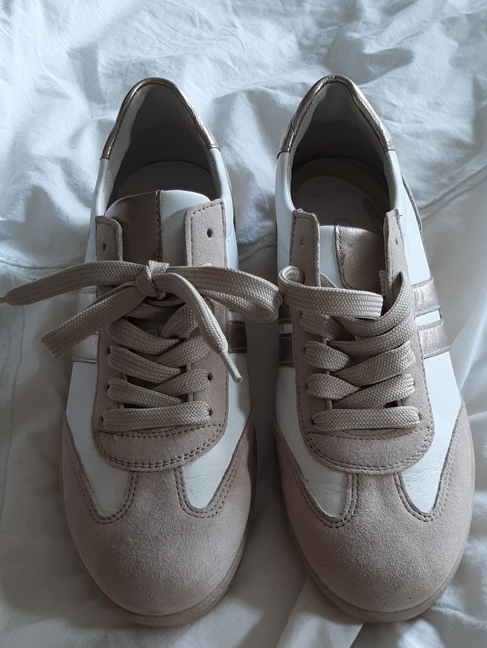 Gabor Women's White and Beige Suede-Trim Sneakers 7.5 New